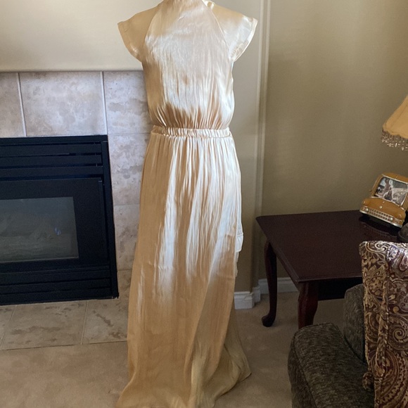 Guess Cargo Maxi Dress - Picture 5 of 11